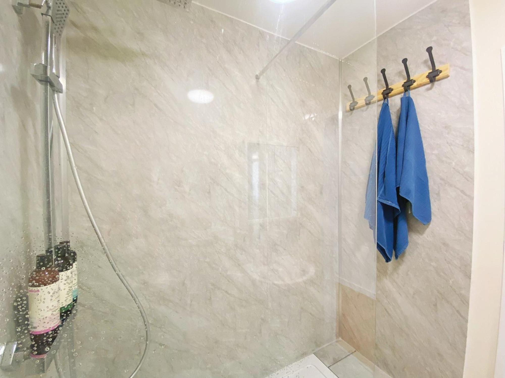 Rarefind Shepherds Bush Flat 1 Min To Tube Station *