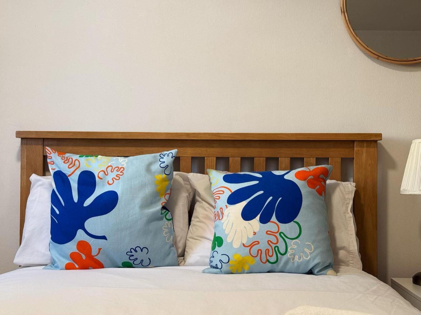Rarefind Shepherds Bush Flat 1 Min To Tube Station *